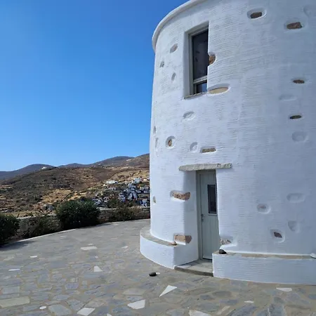 펜션 Paros Traditional Windmill In Lefkes *