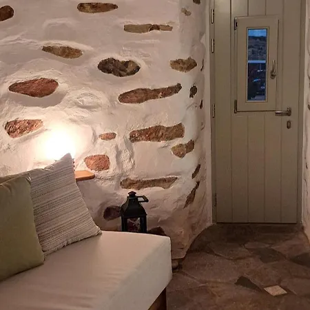 Paros Traditional Windmill In Lefkes Σπίτι διακοπών Λεύκες