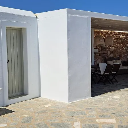 Paros Traditional Windmill In Lefkes Σπίτι διακοπών *
