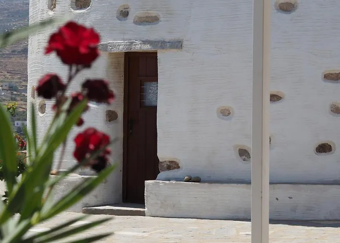 Дом отдыха Paros Traditional Windmill In Lefkes