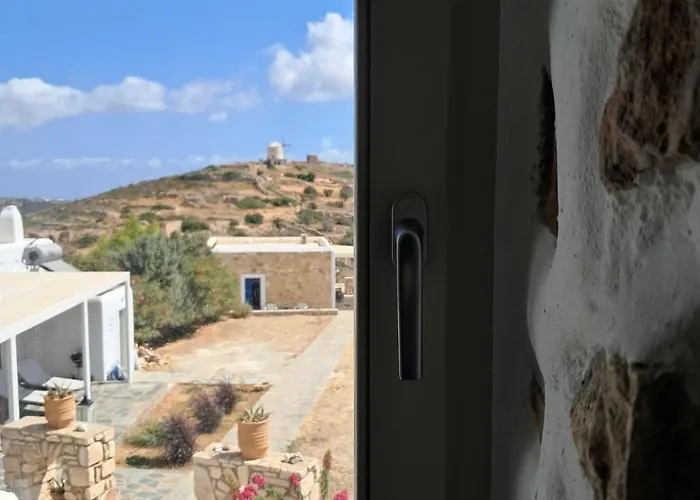 Дом отдыха Paros Traditional Windmill In Lefkes