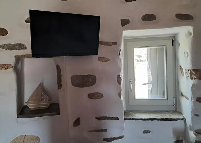 Paros Traditional Windmill In Lefkes * Lefkes (Paros)